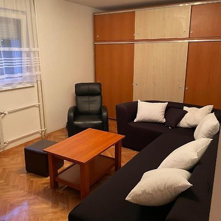 Lolly Apartment Karlovac Ngoại thất bức ảnh